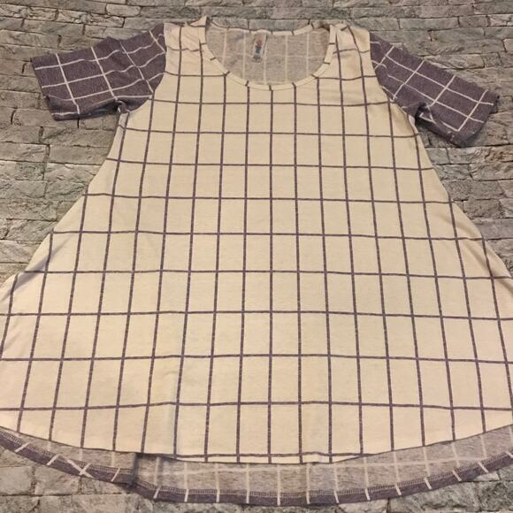Lularoe Medium Perfect T - Picture 3 of 4